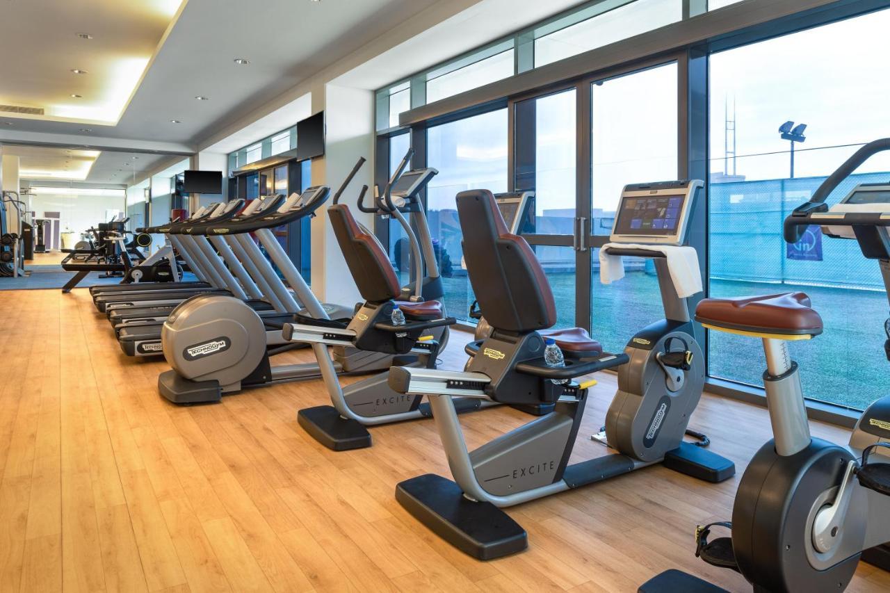 利雅得皇冠假日酒店 - Rdc酒店与会议中心 利雅德 外观 照片 The gym at the hotel