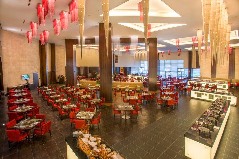 利雅得皇冠假日酒店 - Rdc酒店与会议中心 利雅德 外观 照片 The restaurant