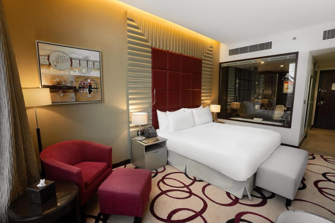 利雅得皇冠假日酒店 - Rdc酒店与会议中心 利雅德 外观 照片 Deluxe room