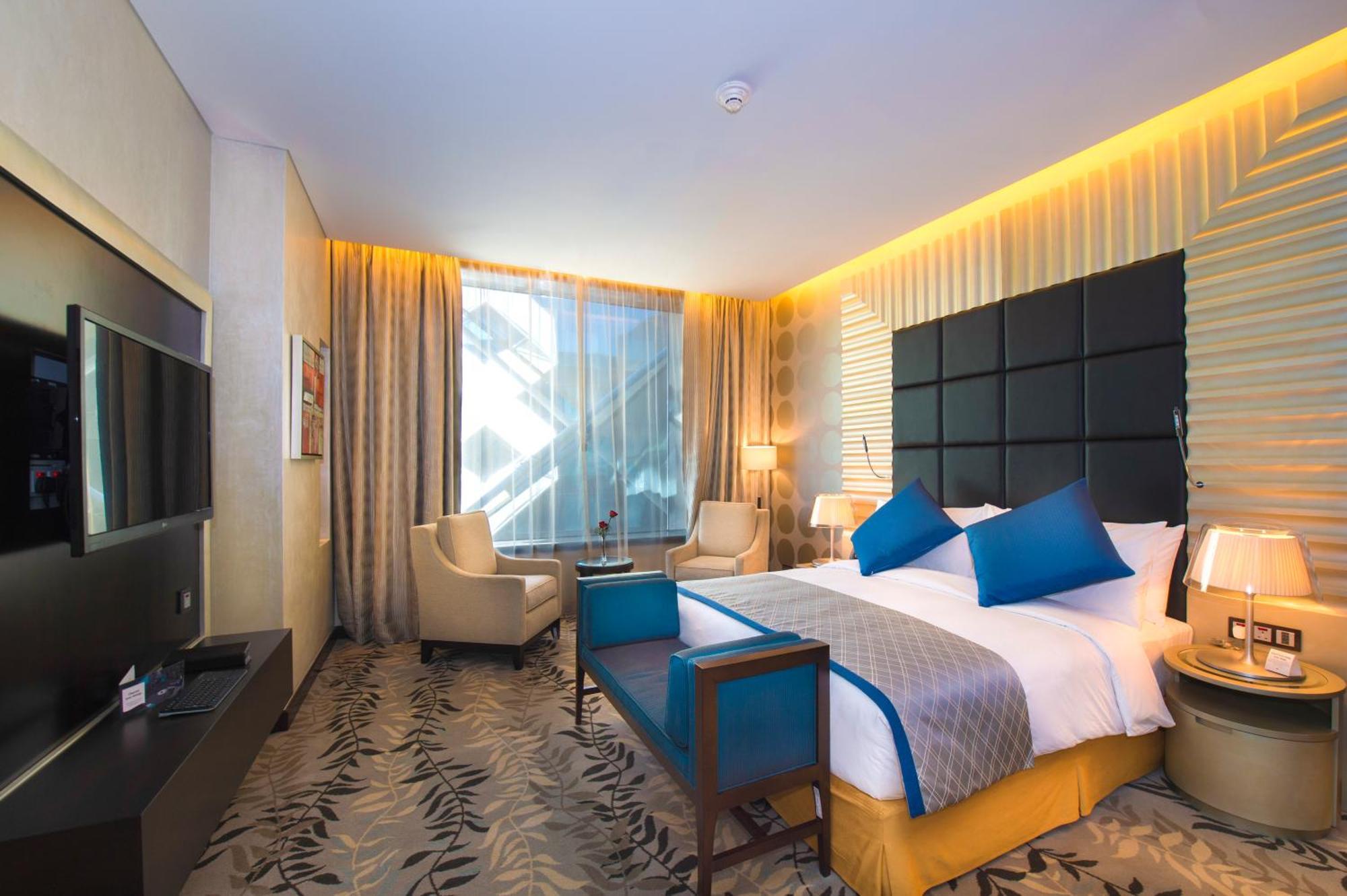 利雅得皇冠假日酒店 - Rdc酒店与会议中心 利雅德 外观 照片 Deluxe room